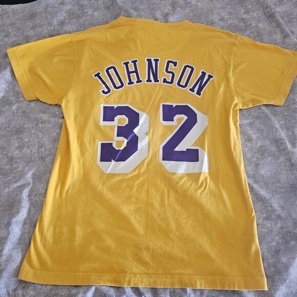 Magic Johnson Los Angeles Lakers Hardwood Classic Player T-Shirt Size M - Picture 5 of 5